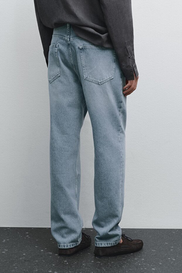 Tapered fit jean - 3