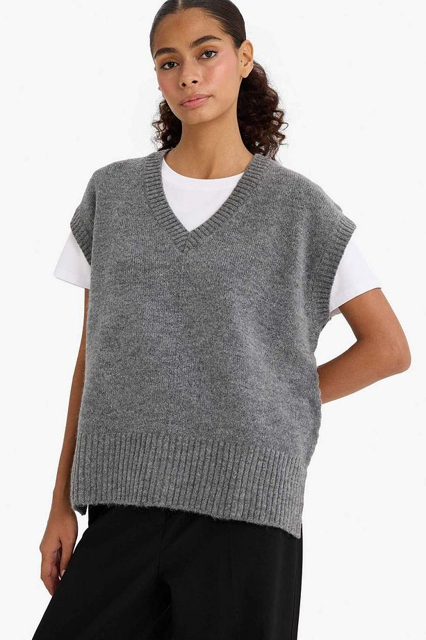 Regular Fit V Yaka Süveter F2901AX25AU - 3
