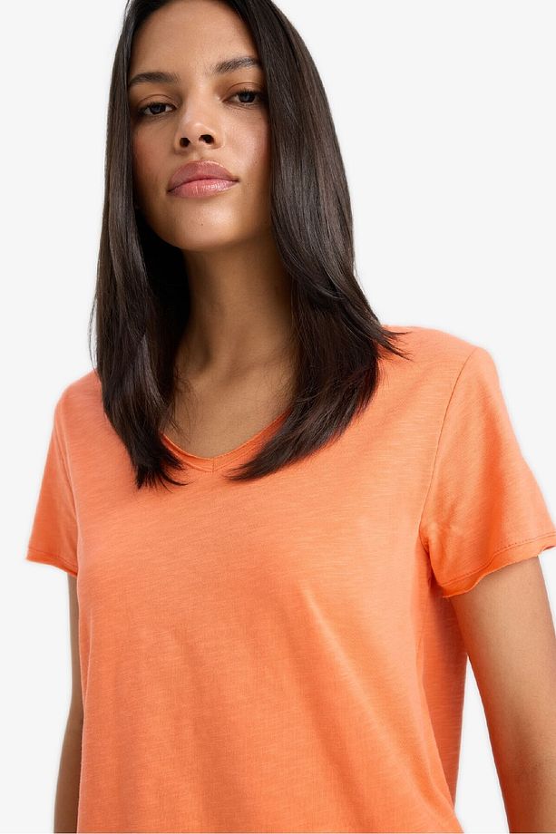 Regular Fit V Yaka Basic Düz Kısa Kollu Tişört K1507AZ25SM - 4