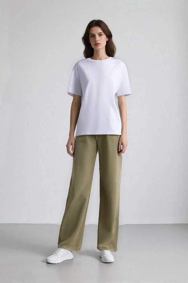 Oversize Geniş Kalıp Bisiklet Yaka Basic Düz Kısa Kollu Beyaz Tişört F3454axns - 2
