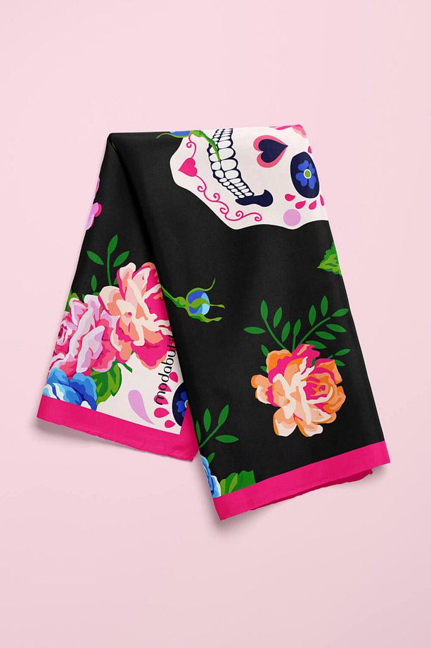 B25 Kurukafa Desenli Çiçekli Bandana - 5