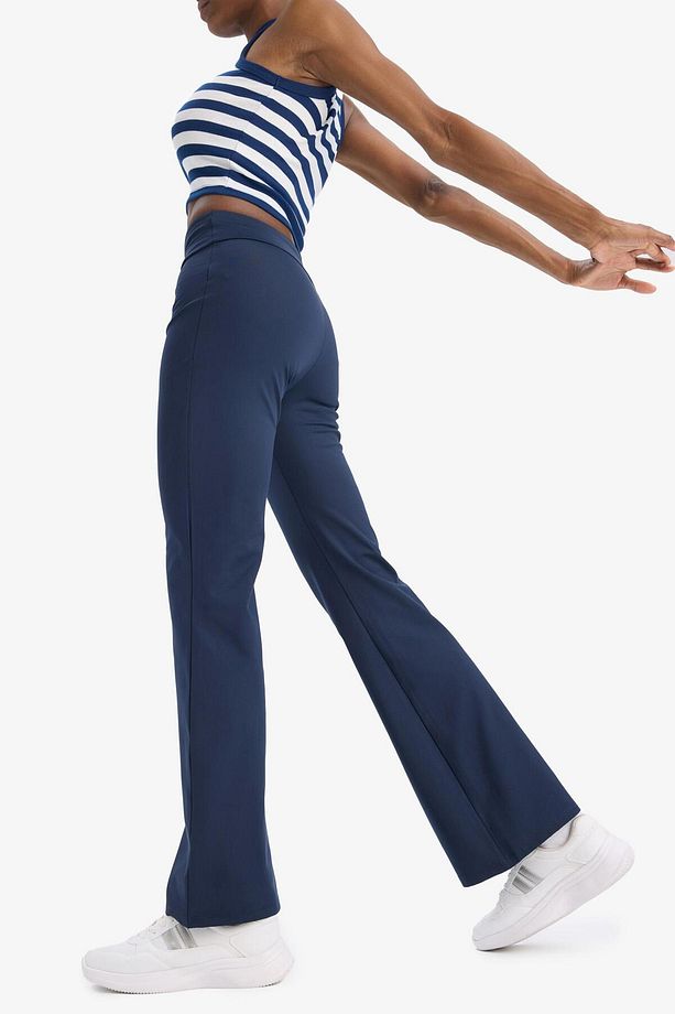 DeFactoFit Flare Fit Geniş Paça Sporcu Uzun Pantolon E7757AX25SP - 5