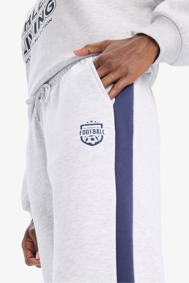 DeFactoFit Standart Fit Baskılı Jogger Paça Standart Boy Sporcu Eşofman Altı D8100AX25SP - 8