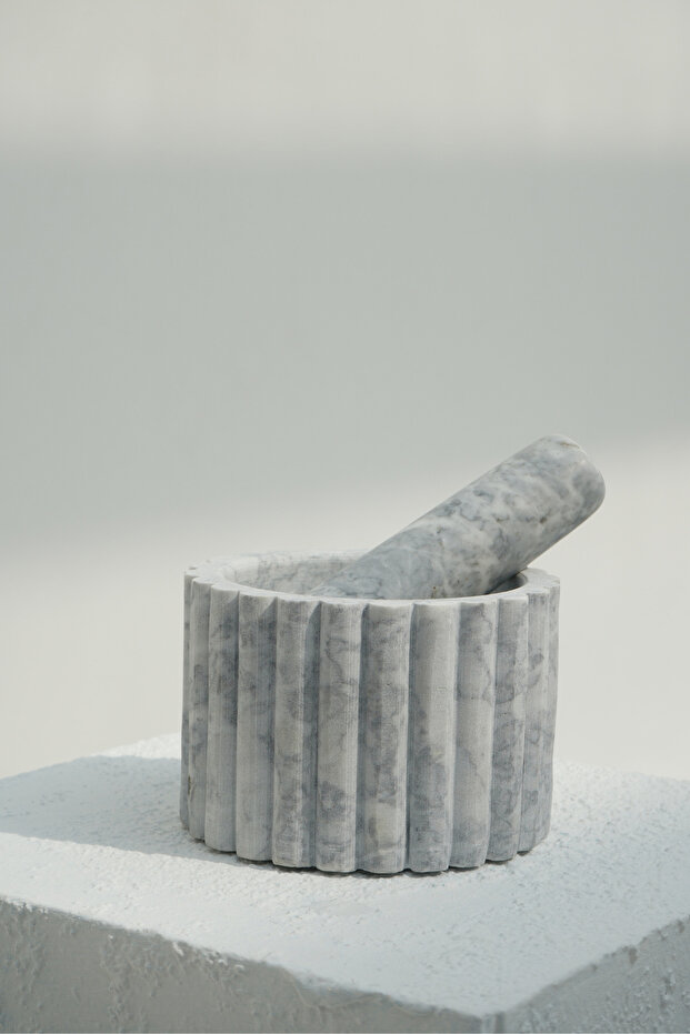 Fluted Marble Mortar & Pestle
