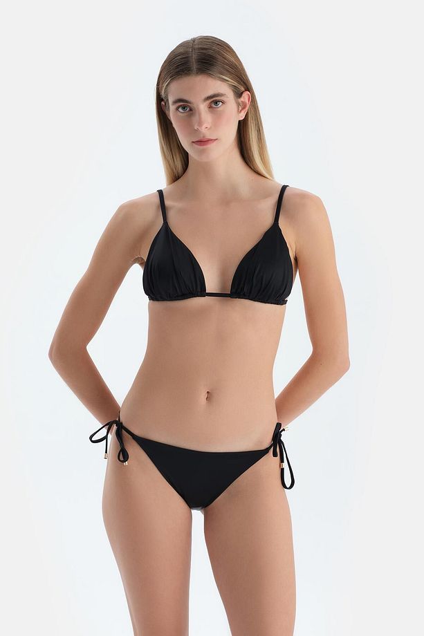 Siyah Düşük Bel Bikini Alt - 5
