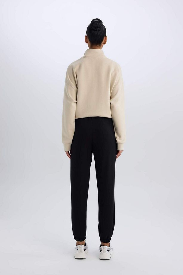 DeFactoFit Standart Fit Uzun İnce Jogger Eşofman Altı Cepli Beli Paçası Lastikli E3546AX24WN - 6