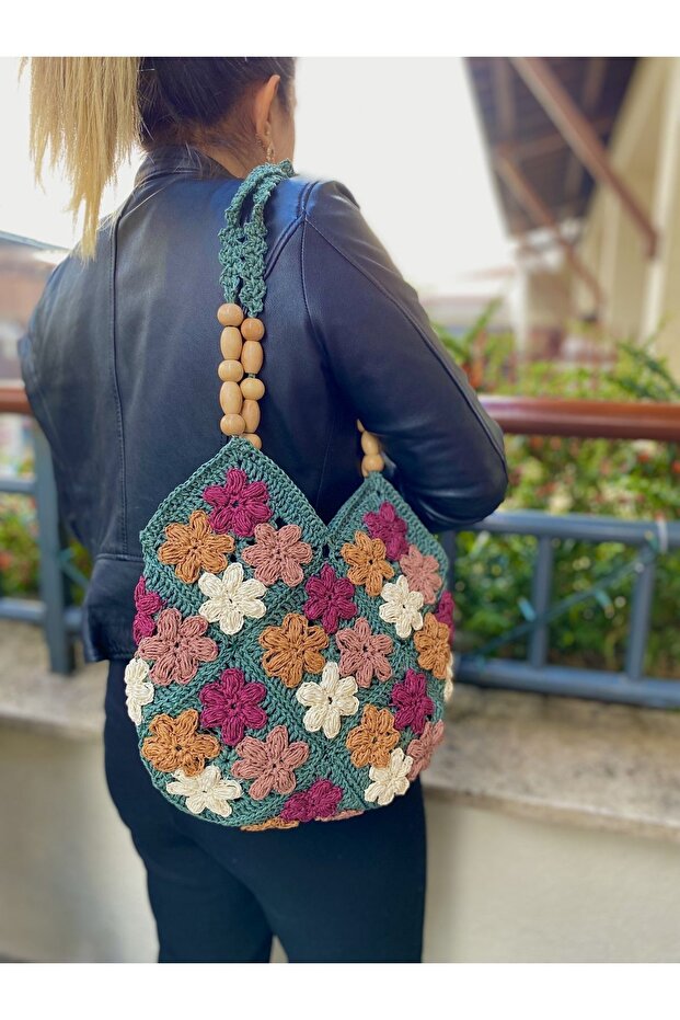 Çiçek desenli el örmesi çanta - 3