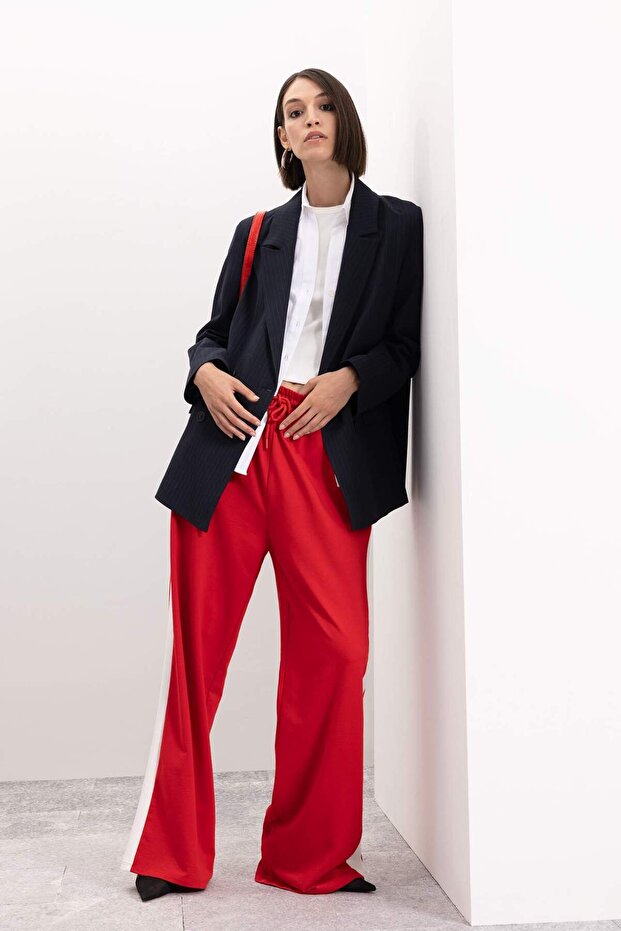 سترة واسعة الحجم ذات ياقة مبطنة وأزرار أساسية سترة بليزر مسطحة D4418AX24AU - 2