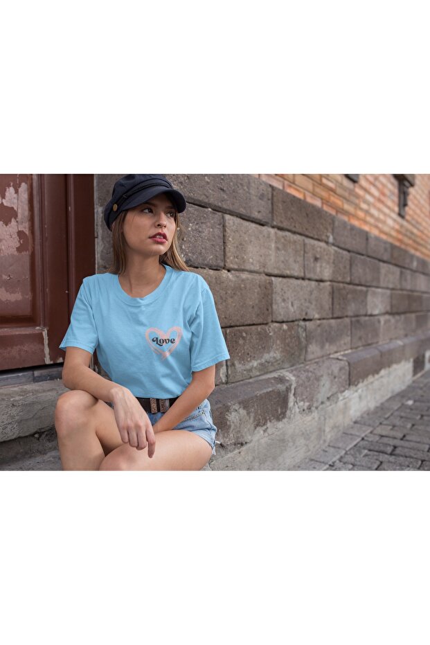 Women's Love10 Transfer Printed Round Neck Short Sleeve T-Shirt