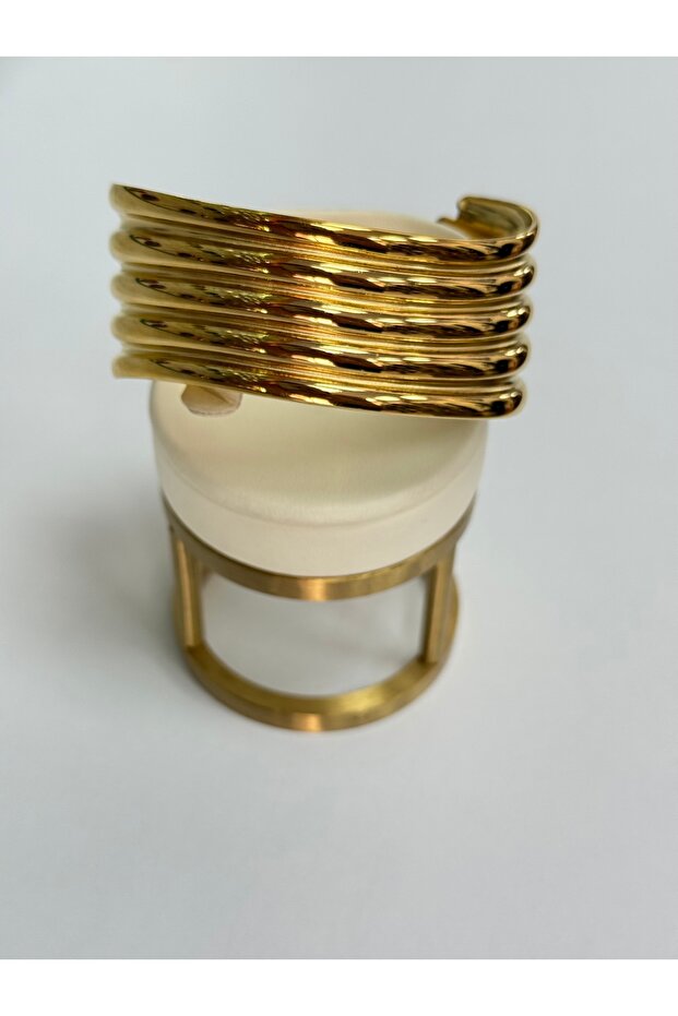 D'Oro Wavy Design Steel Bracelet