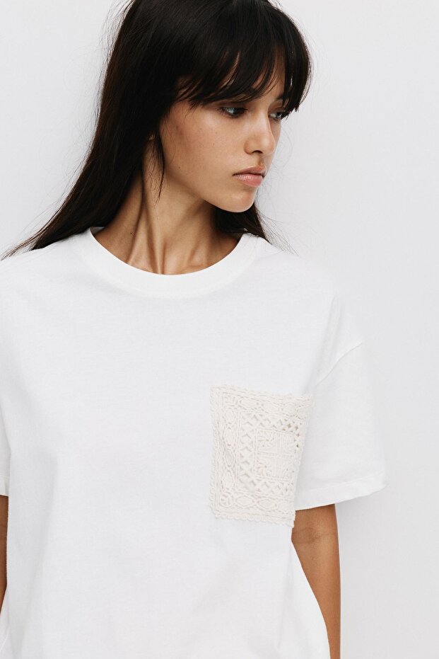 Kroşe cepli tişört - 4