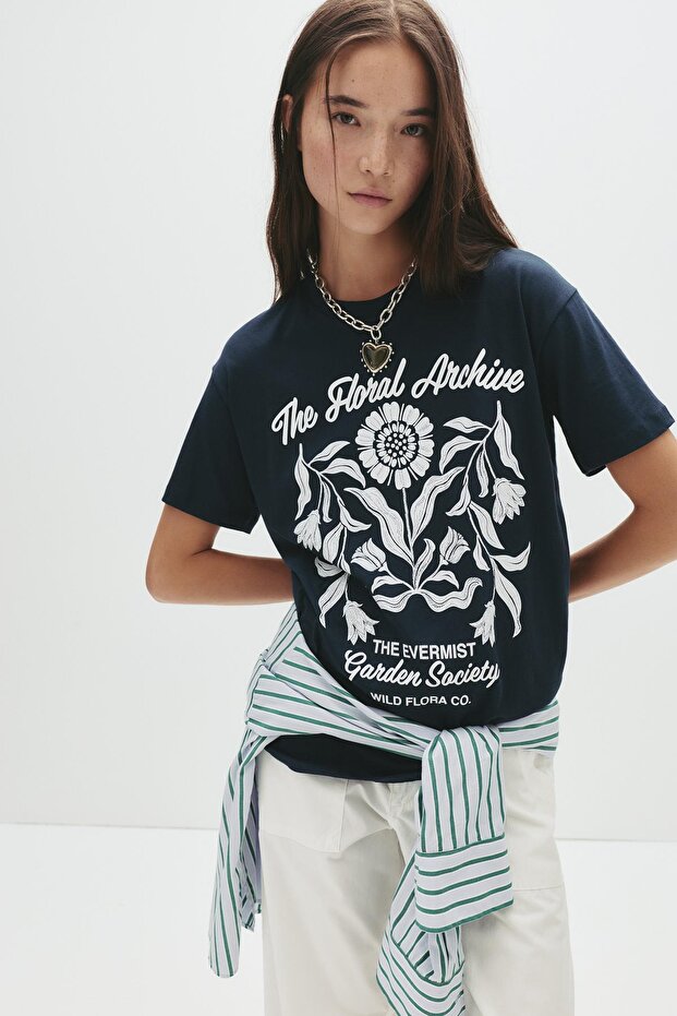 Ezoterik Çiçekli Tişört - 1