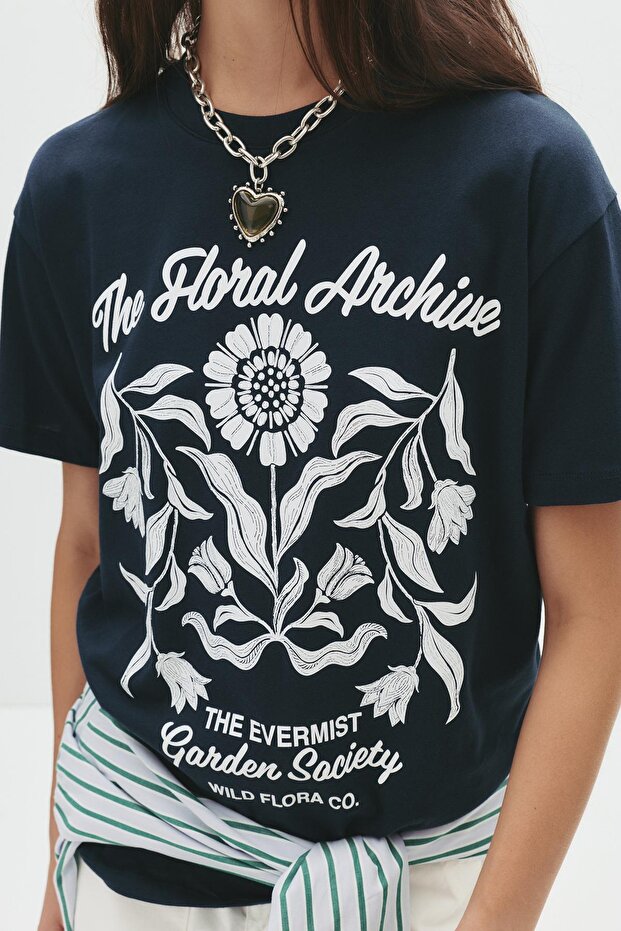 Ezoterik Çiçekli Tişört - 4
