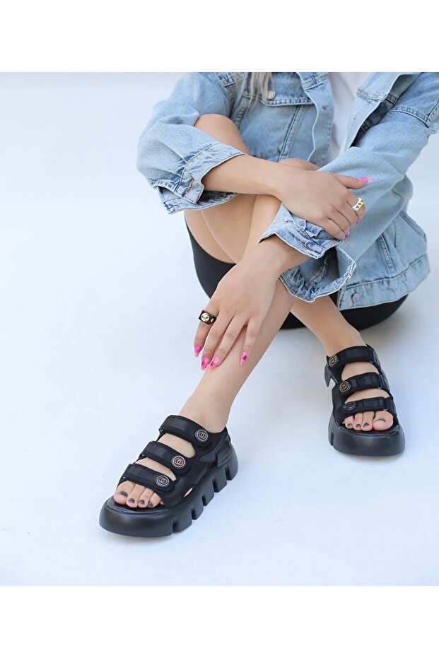 Kalın Taban Kadın Sandalet - 2