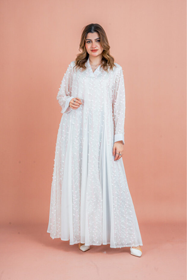 Soft Petals Embroidered Jalabiya