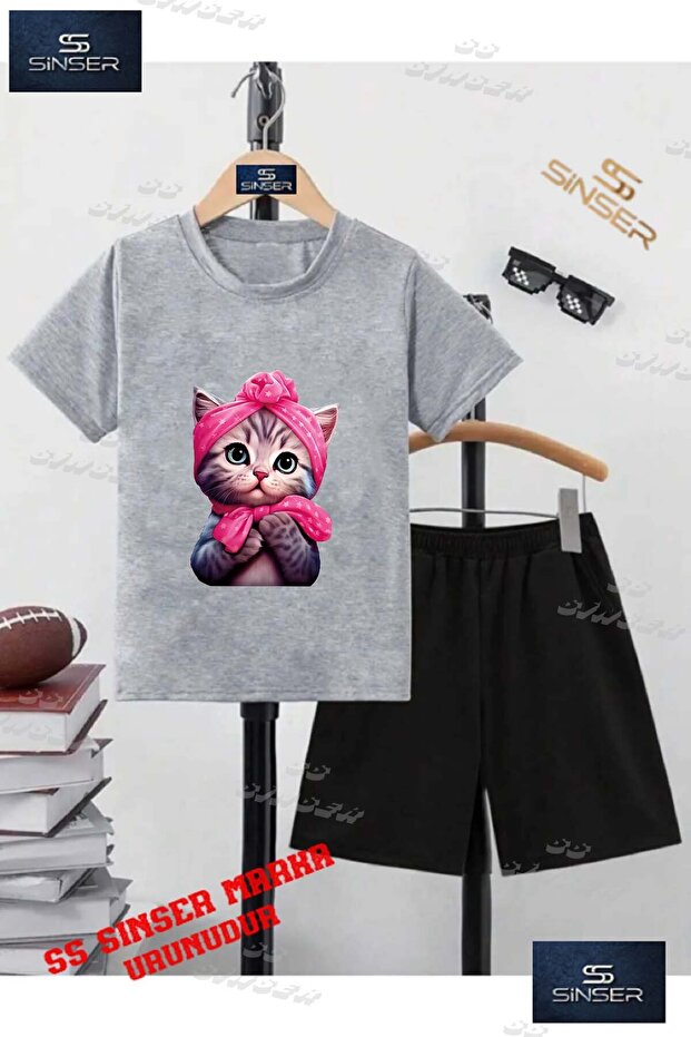 Children's Unisex “Cat Half Pink Ribbon“ Custom Printed Crew Neck T-Shirt - Shorts Set