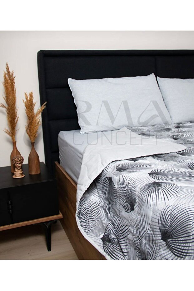 Double Patterned Multi-Purpose Bedspread & Pique Set & 2 Pillowcases & Fitted Sheet - 1