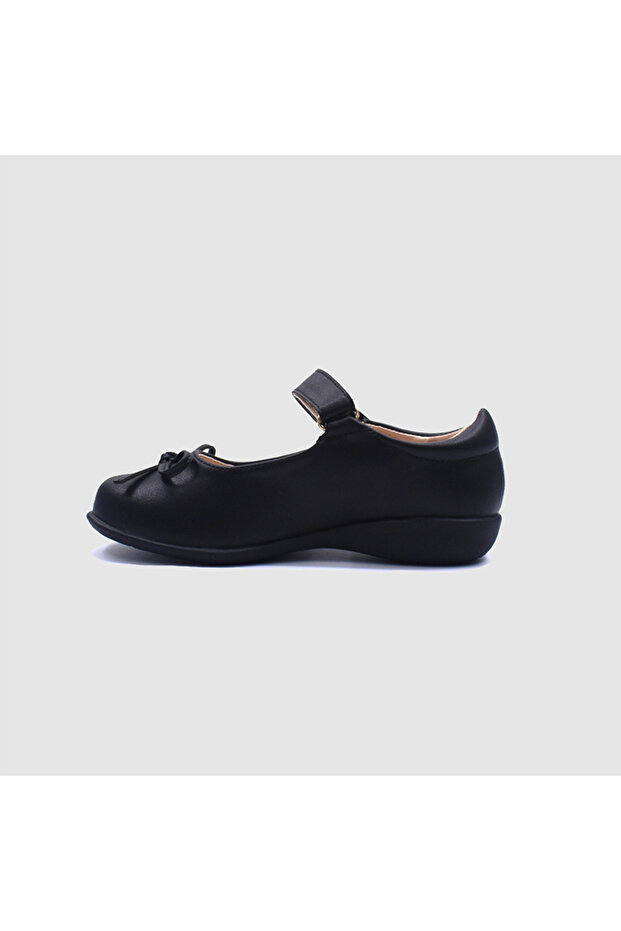D' Daniela - Classic Bow Mary Jane - 5