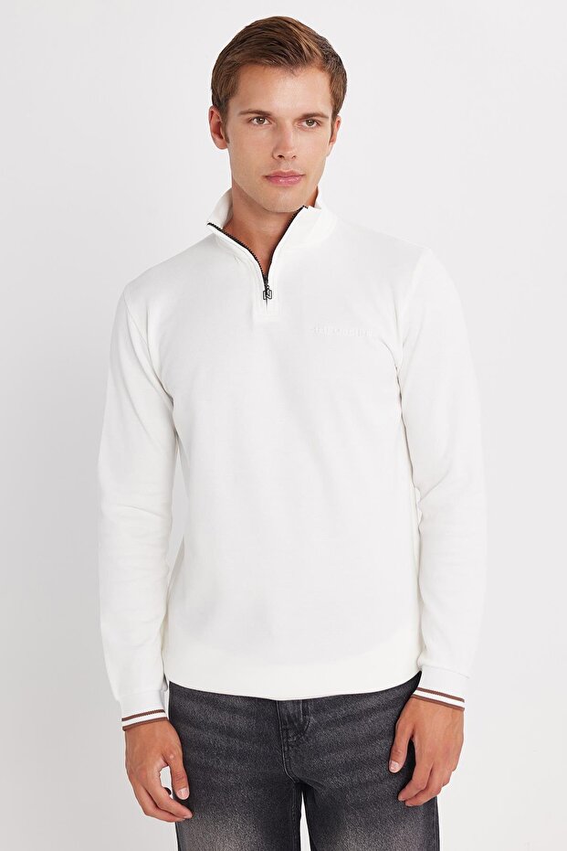 Men's Slim Fit Slim Fit Cotton Half Zipper Stand Collar White Sweatshirt