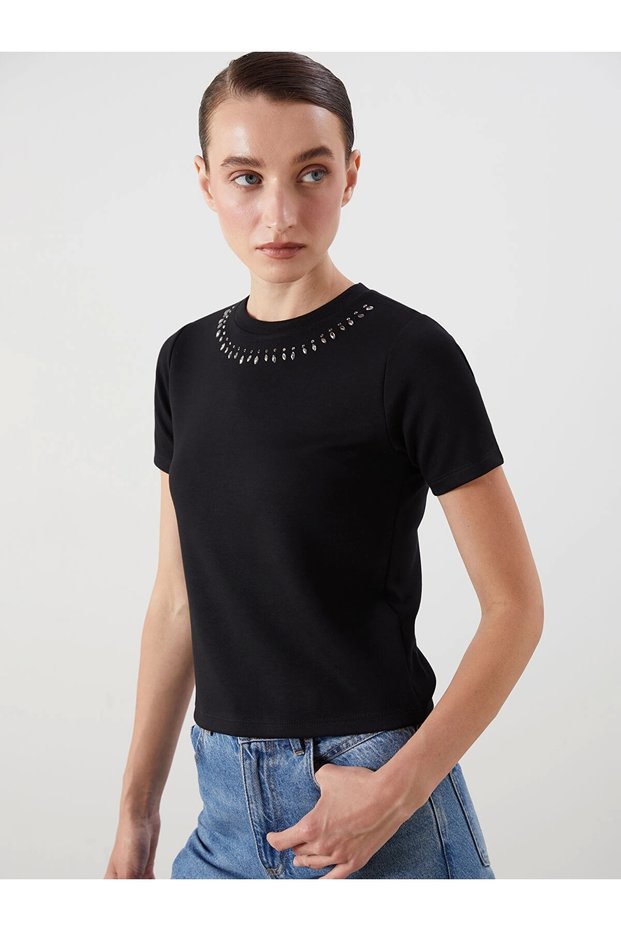 Lcwaikiki classic black bicycle collar stone women's t-shirt