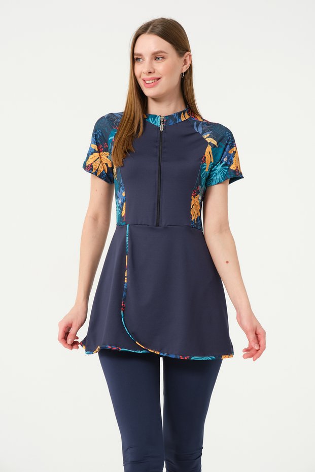 Women's Short Sleeve Semi-Covered Hijab Swimsuit with Tights Bonnet Suit Short Arm Swimsuit