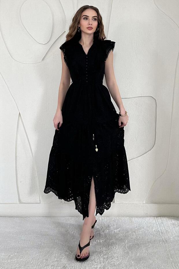 Black Ruffled Buttoned Dress