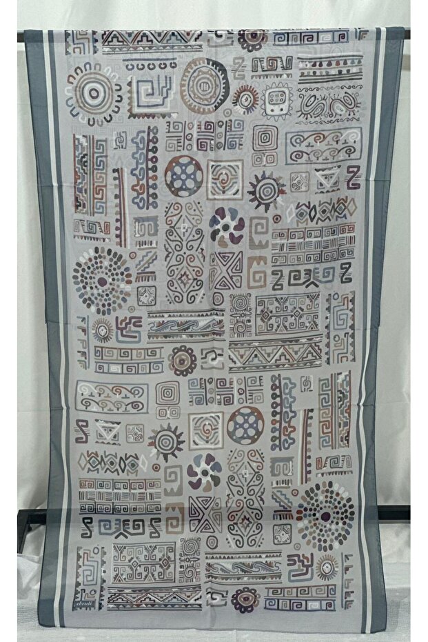 Retro Pattern Poly Shal - 1