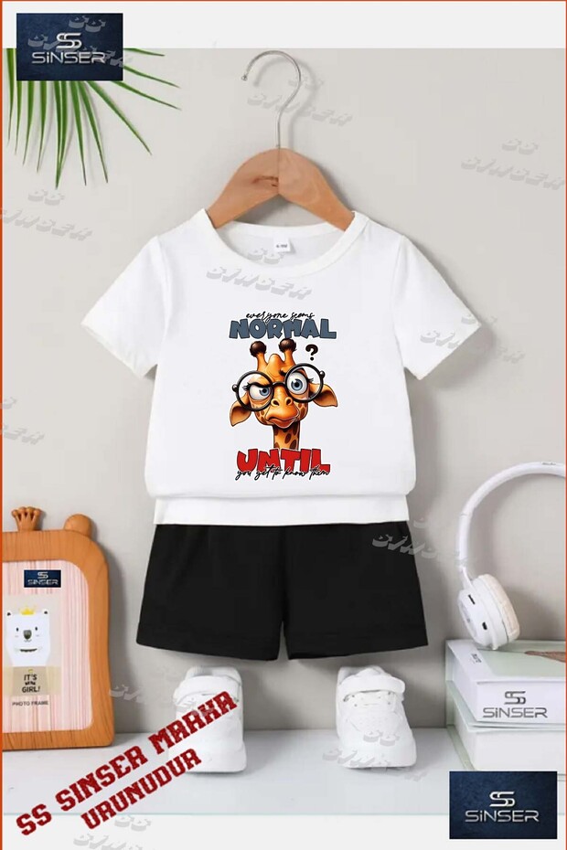 Children's Unisex “Zurafa Normal Unitil Writing“ Custom Printed Crew Neck T-Shirt - Shorts Set
