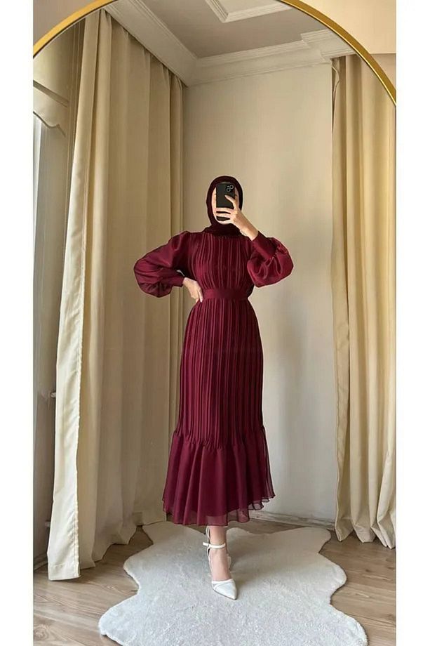 Piliseli Şifon Tesettür Elbise - 4