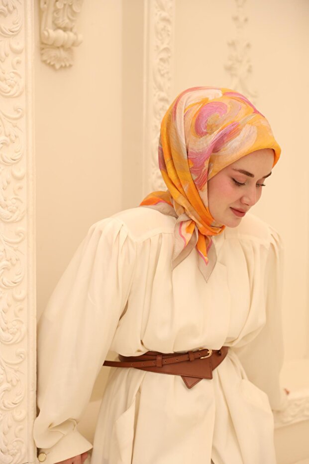 أوليندا وشاح حريري 47001-15
