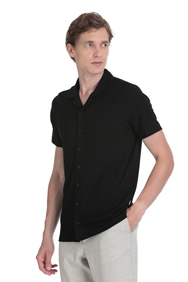 Siyah Regular Fit Apaş Yaka Gömlek - 3