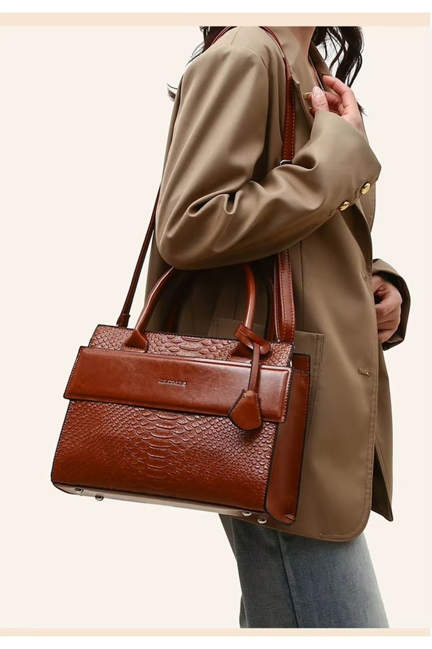 WOMEN CROSSBODY BAG