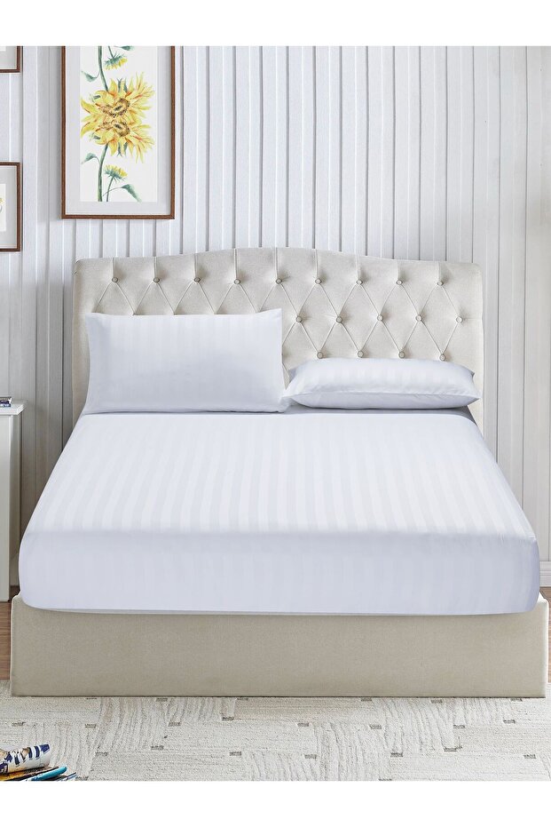 Striped Fitted Sheet Set 150x200 cm Queen – 1 Fitted Sheet + 2 Pillowcases, 30cm Deep