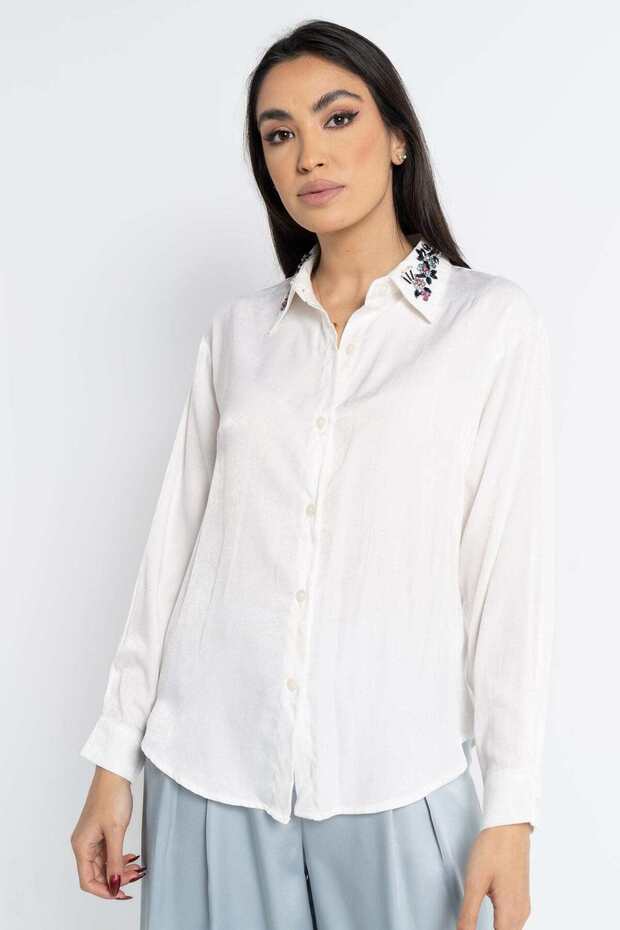 قميص نسائي سادة بأكمام طويلة وياقة مطرزة