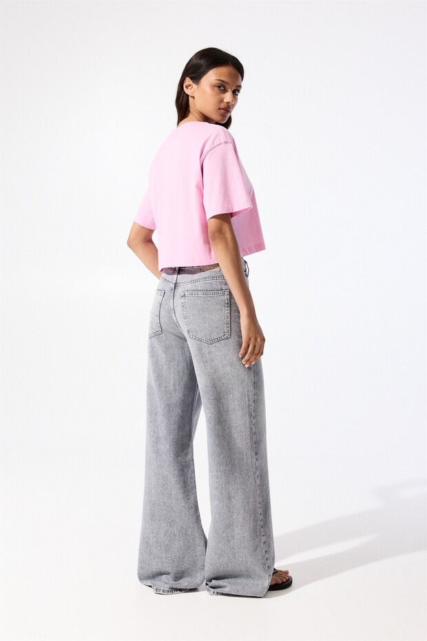 Kısa kollu crop t-shirt - 5