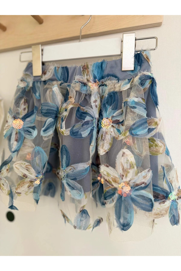 مجموعة الزنبق الأزرق - 2