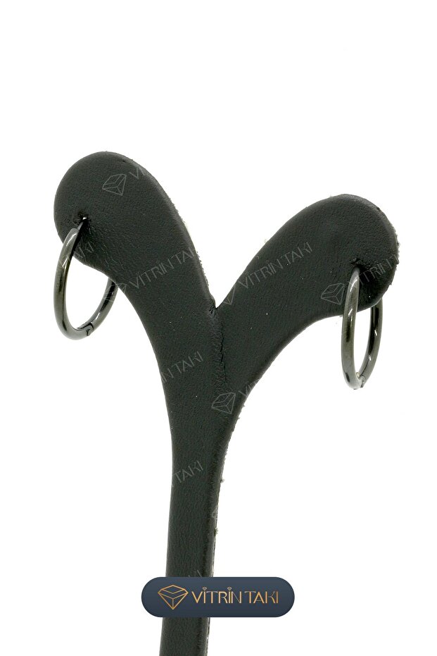 Siyah Renk Küpe - 3