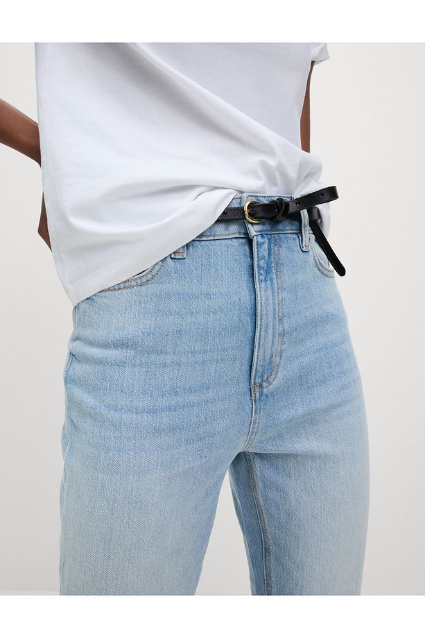 Bilekte Biten Dar Kesim Jean - 1