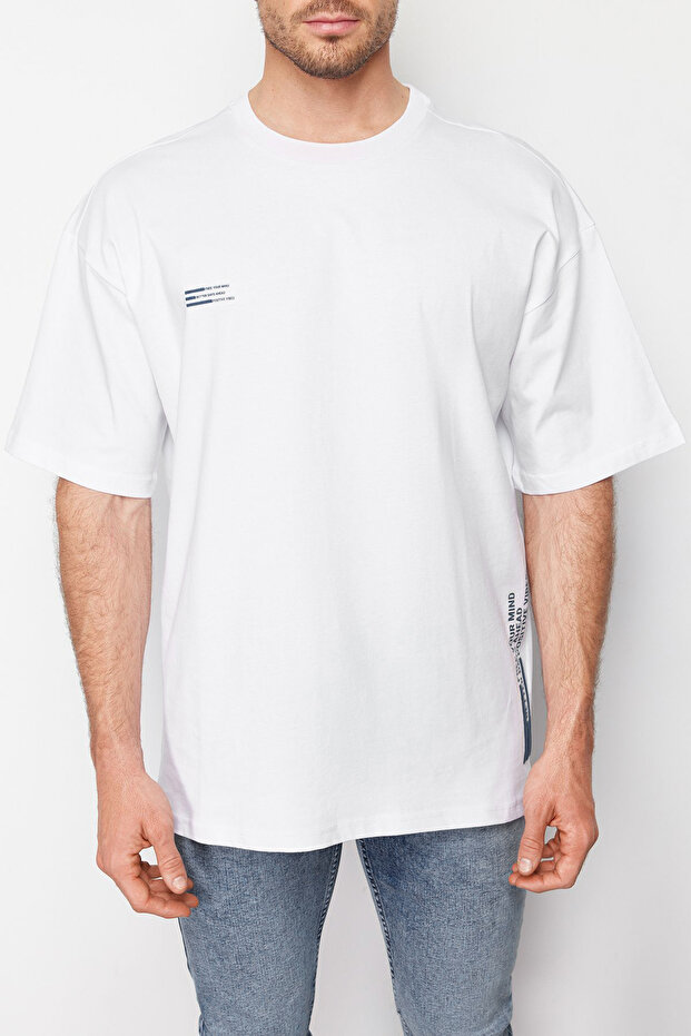 Beyaz Oversize Yazı Baskılı %100 Pamuklu T-Shirt TMNSS24TS00075 - 3