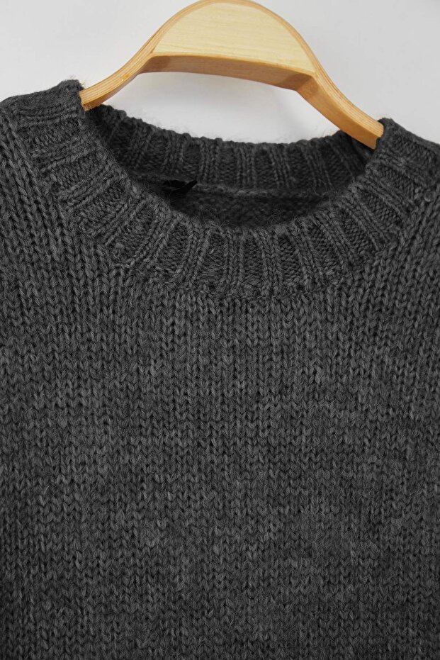 Wardrobe Essentials Antrasit Yumuşak Dokulu Geniş Kalıp Basic Triko Kazak | TWOAW26KZ00073 - 7
