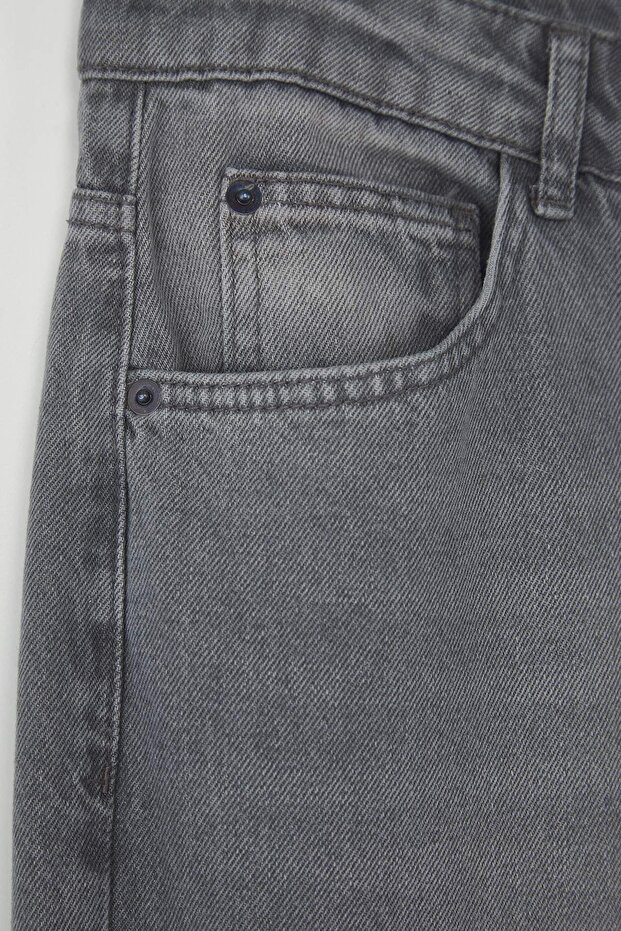 Gri Yüksek Bel Straight Fit %100 Pamuk Non-Strerch Denim Büyük Beden Jeans TBBSS24CJ00050 - 6