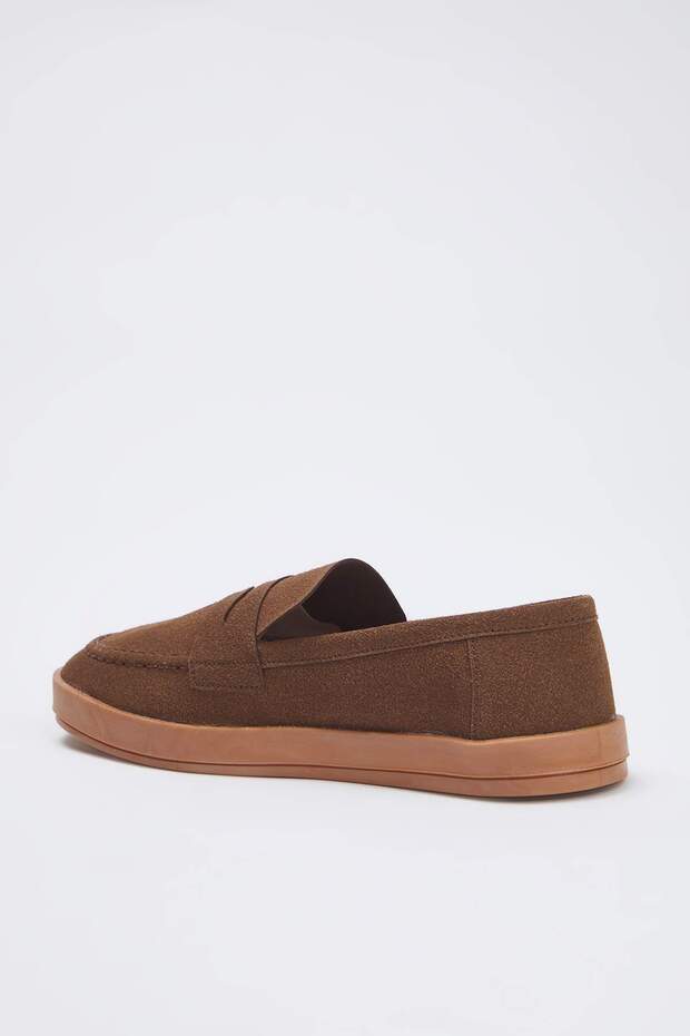 Kahverengi Süet Erkek Loafer Ayakkabı
TAKSS25LA00019 - 5