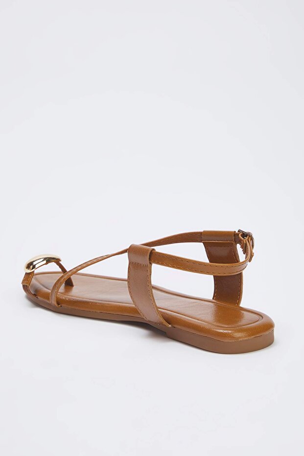 Karamell-Kaffee-Akkessorien-Detaillierte Damensandalen TAKSS25SD00067 - 4