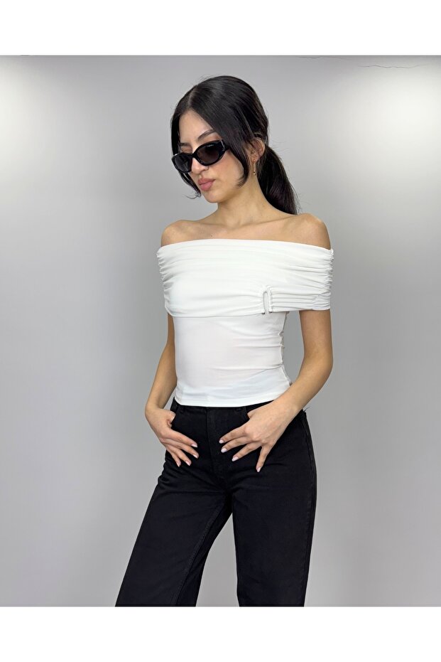 Women's White Madonna Collar Accessory Gathered Sandy Blouse