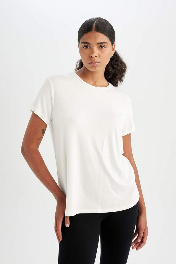 DeFactoFit Standart Fit Bisiklet Yaka Sporcu Basic Düz Kısa Kollu Tişört D1904AX24HS - 3