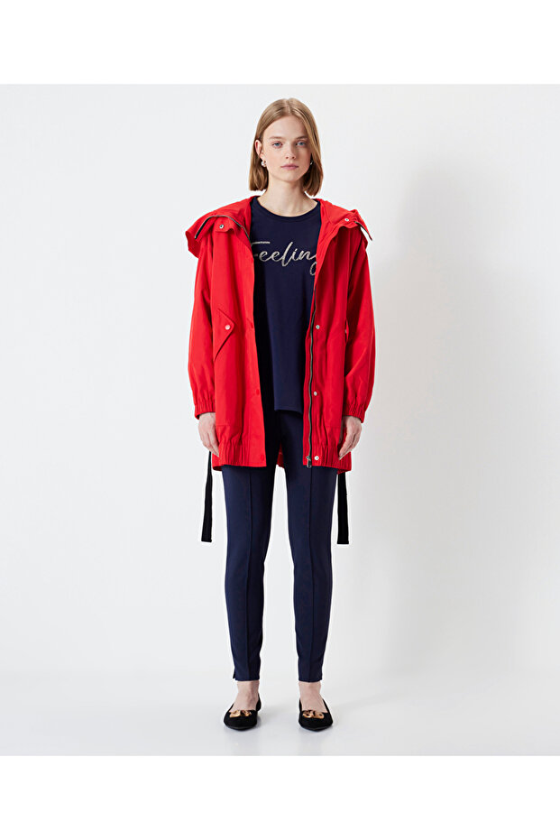 Geniş cepli kapüşonlu mont - 2