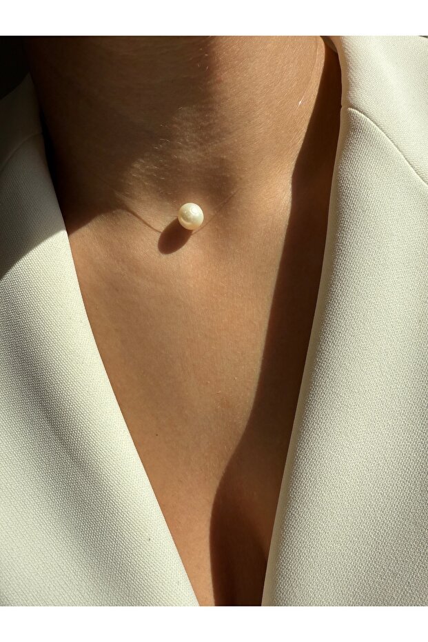 Lusora İnci Zarafeti Şeffaf Misina Kolye – Minimalist Tek Taş İnci Choker - 4