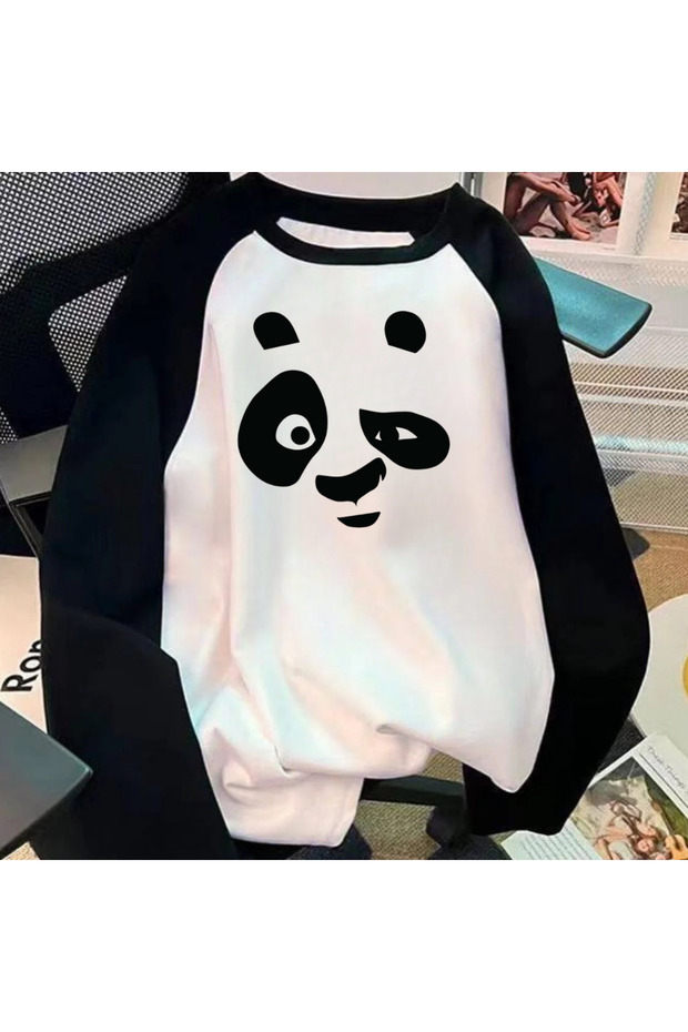 تي شيرت أبيض مطبوع بأكمام طويلة من Cute Panda Raglan