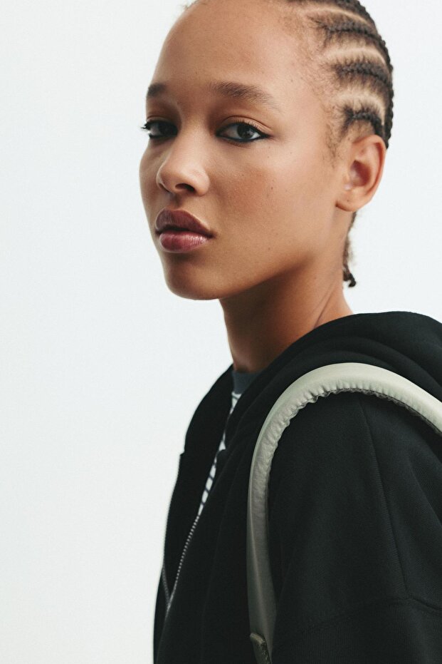 Fermuarlı kapüşonlu sweatshirt - 6