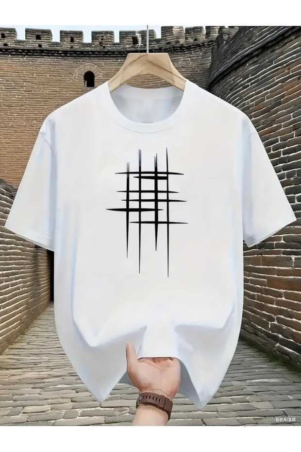 Graphic Printed Oversize Crew Neck T-Shirt